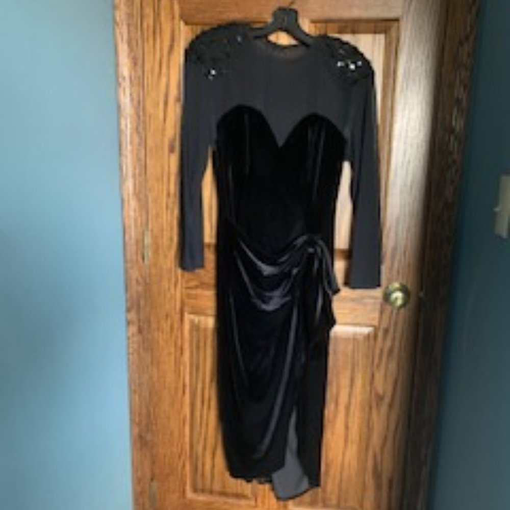 Black Velvet Formal Midi Dress